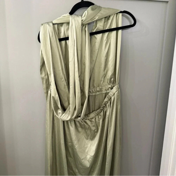 NWT Identity Lingerie Sage Green Bridesmaid Infinity Dress - Size XL/XXL - Picture 5 of 8